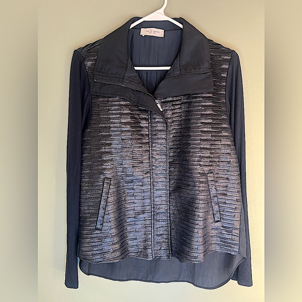 Fly Back Metallic Sharkskin Jacket - Lola & Sophie new with tags size small
